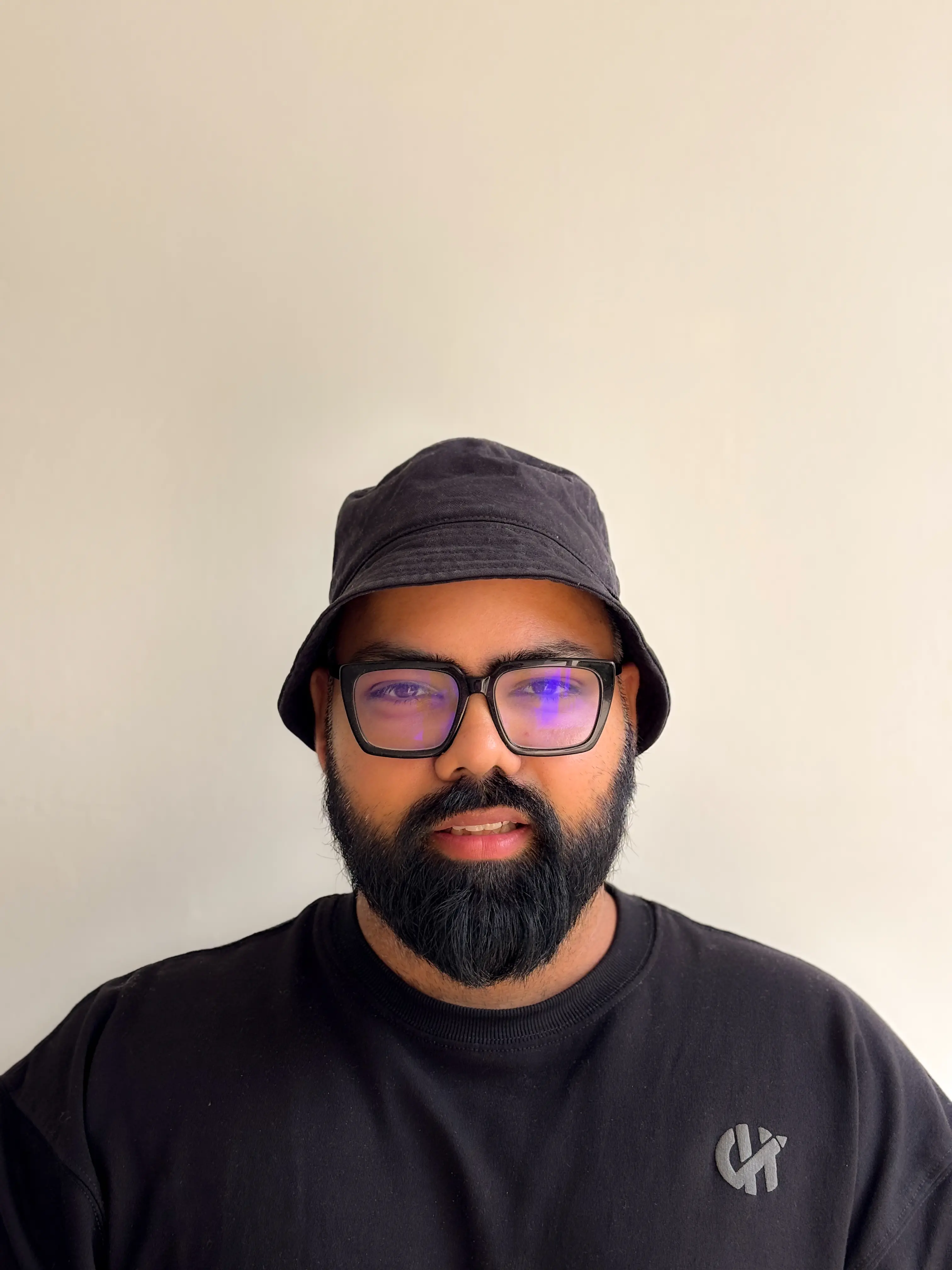 Gaurav - Snaphunters